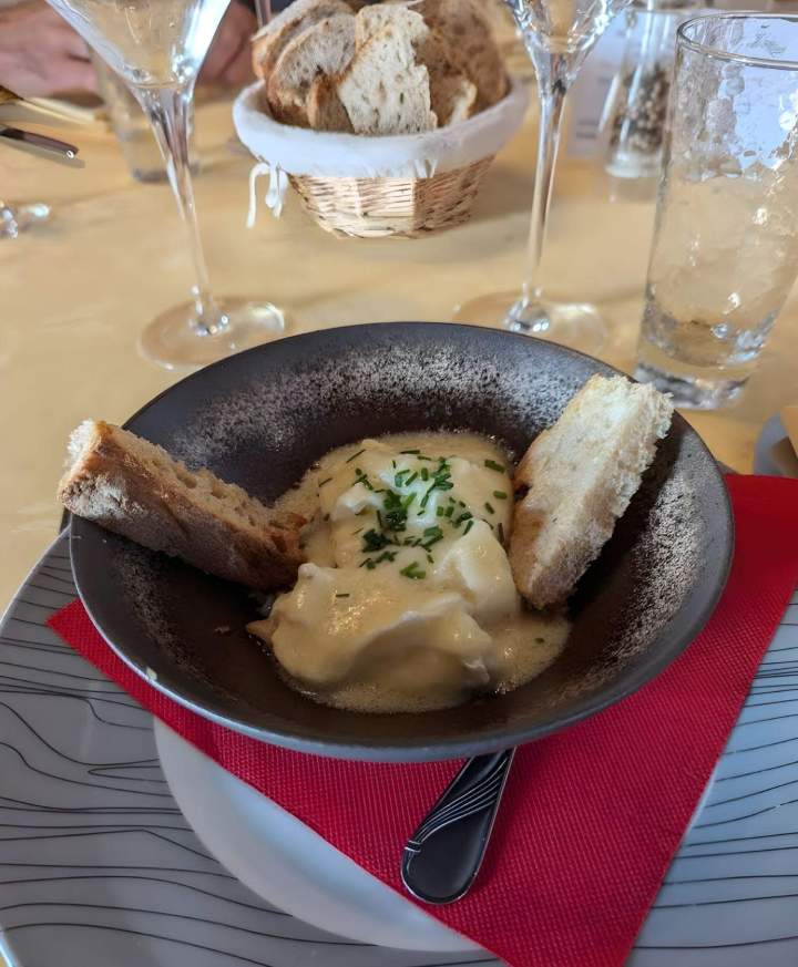 Tasting of traditional Burgundian specialities